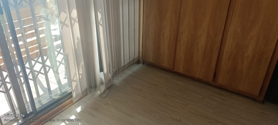 3 Bedroom Property for Sale in Mossel Bay Central Western Cape